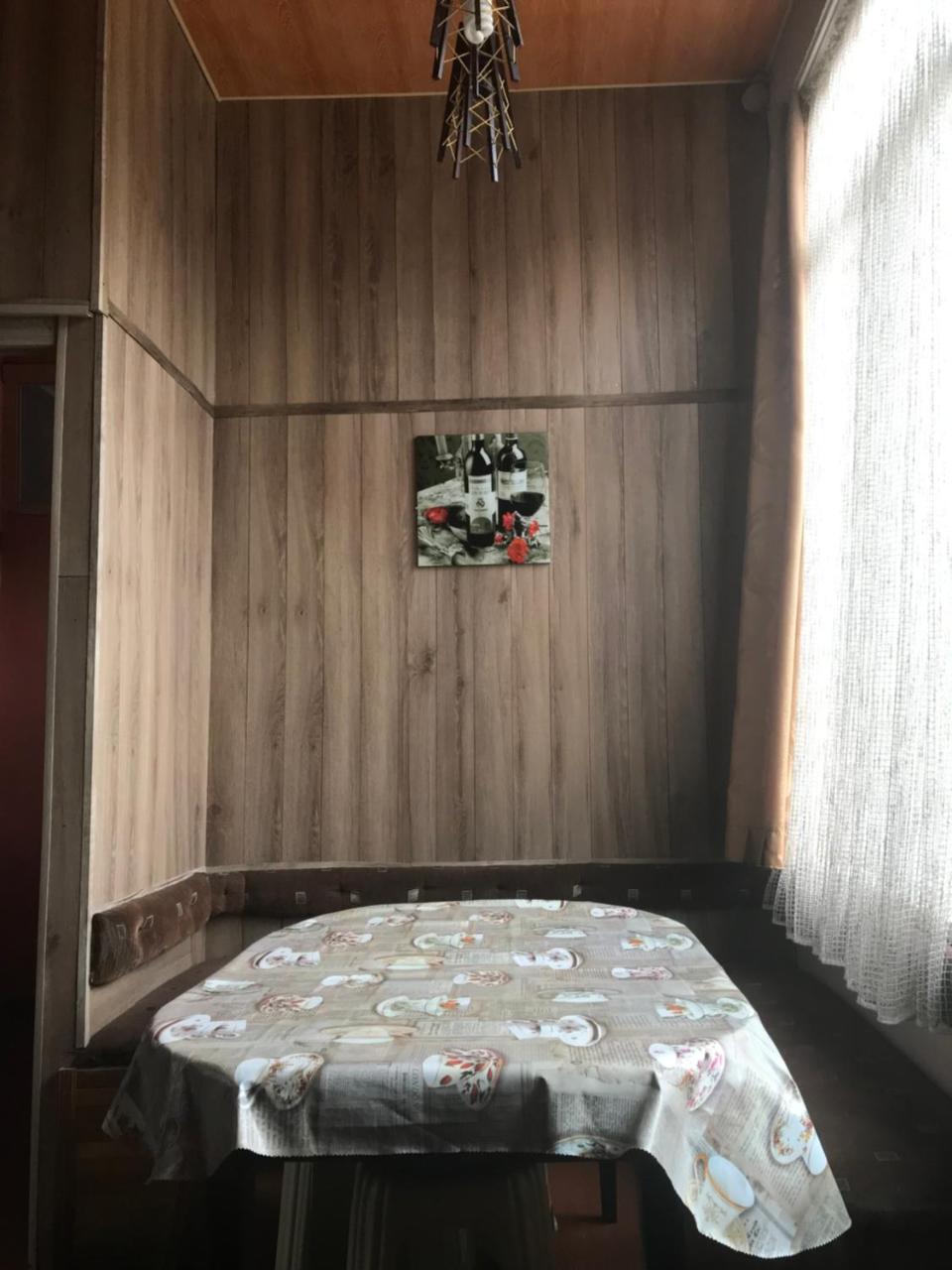 Gamsakhurdia Street Боржоми Экстерьер фото